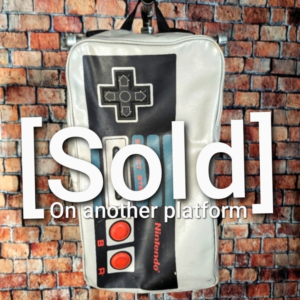 🎮 Retro 2010's Nintendo Backpack